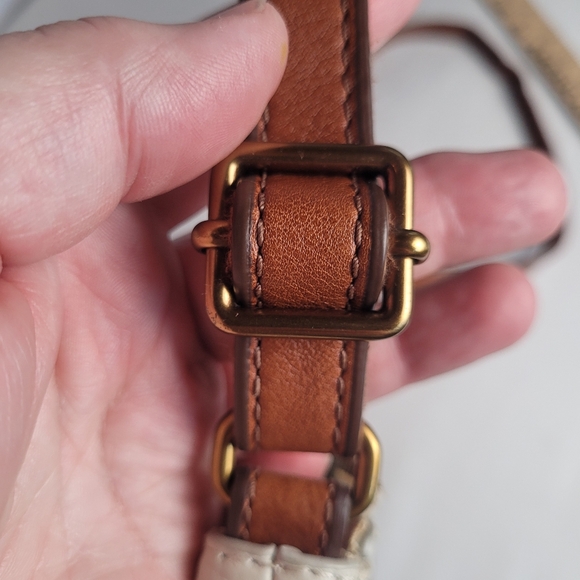 Fossil Kinsley Ivory Brown Leather Crossbody Bag - Picture 9 of 16
